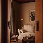 Palacio De Godoy Caceres, Curio Collection By Hilton Caces