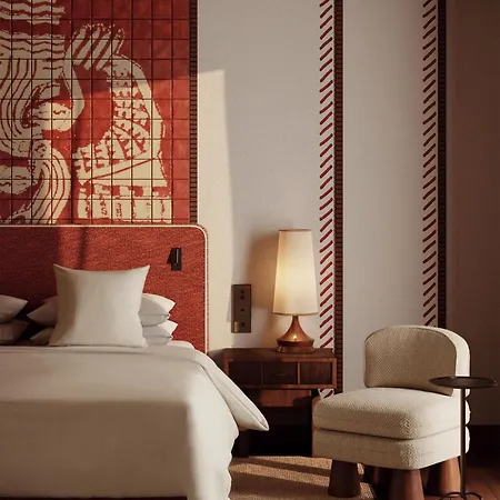 Palacio De Godoy Caceres, Curio Collection By Hilton Caces