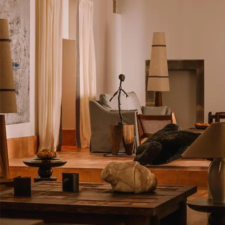 Palacio De Godoy Caceres, Curio Collection By Hilton 5* Caces