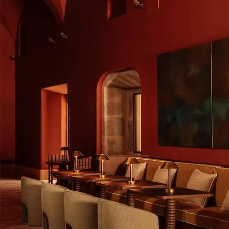 Palacio De Godoy Caceres, Curio Collection By Hilton 5* Caces