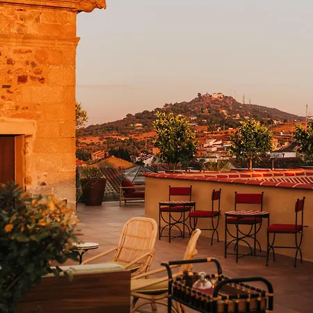 Palacio De Godoy Caceres, Curio Collection By Hilton 5* Caces