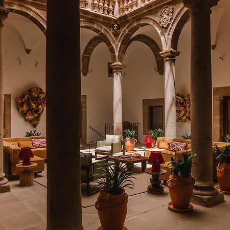 Hotel Palacio De Godoy Caceres, Curio Collection By Hilton 5*