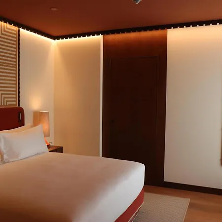 Palacio De Godoy Caceres, Curio Collection By Hilton Hotel 5*