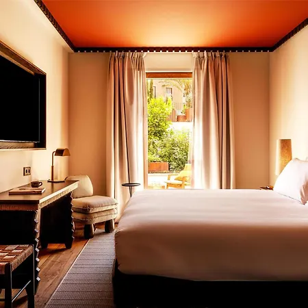 Hotel Palacio De Godoy Caceres, Curio Collection By Hilton 5*