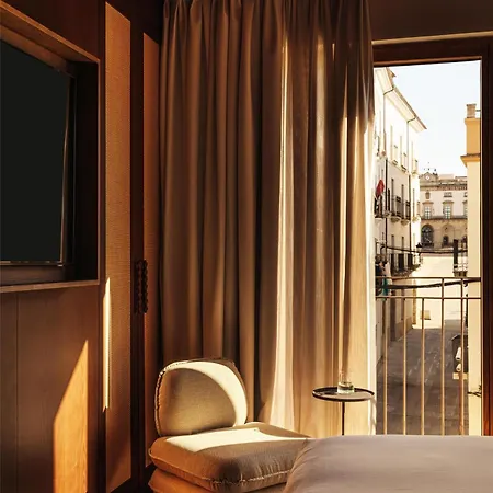 Palacio De Godoy Caceres, Curio Collection By Hilton Hotel Caceres