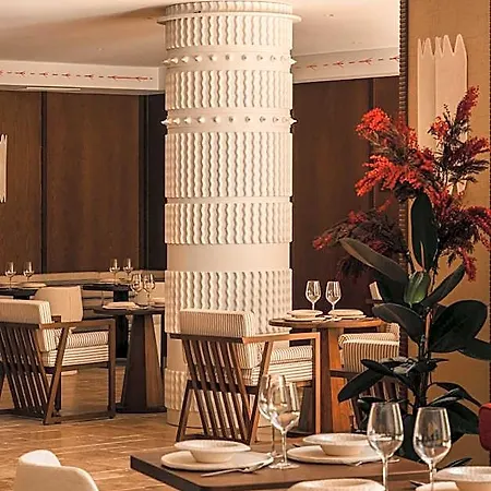 Palacio De Godoy Caceres, Curio Collection By Hilton