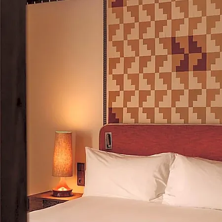 酒店 Palacio De Godoy Caceres, Curio Collection By Hilton Caces