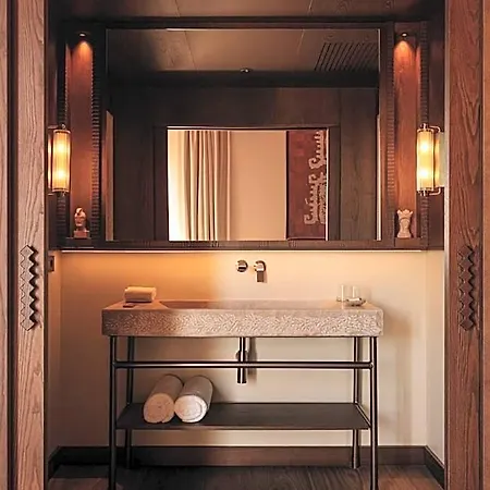 Palacio De Godoy Caceres, Curio Collection By Hilton 5*