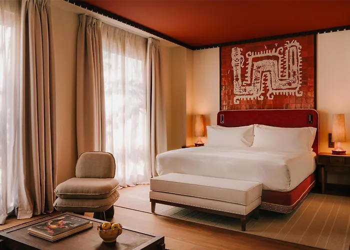 Palacio De Godoy Caceres, Curio Collection By Hilton Hotel Caceres