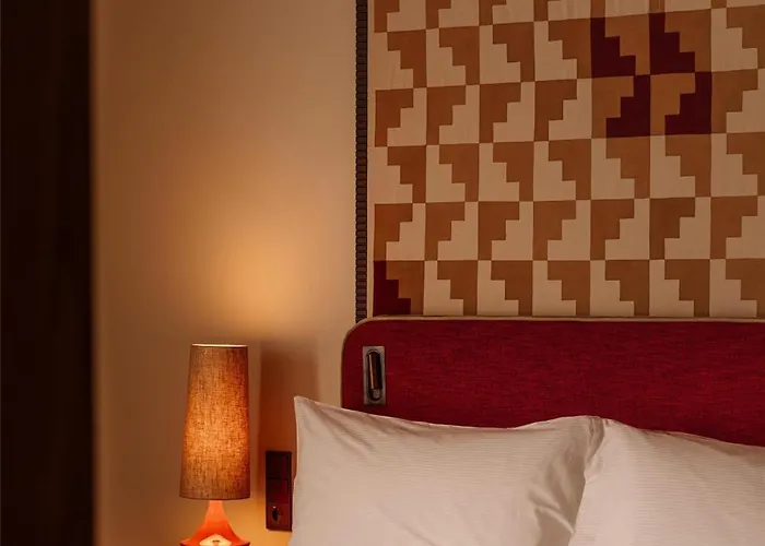 Palacio De Godoy Caceres, Curio Collection By Hilton Hotel 5*