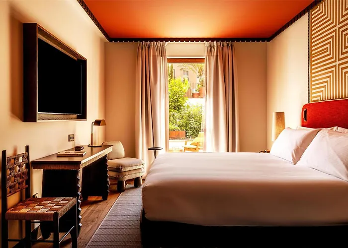 Hotel Palacio De Godoy Caceres, Curio Collection By Hilton 5*