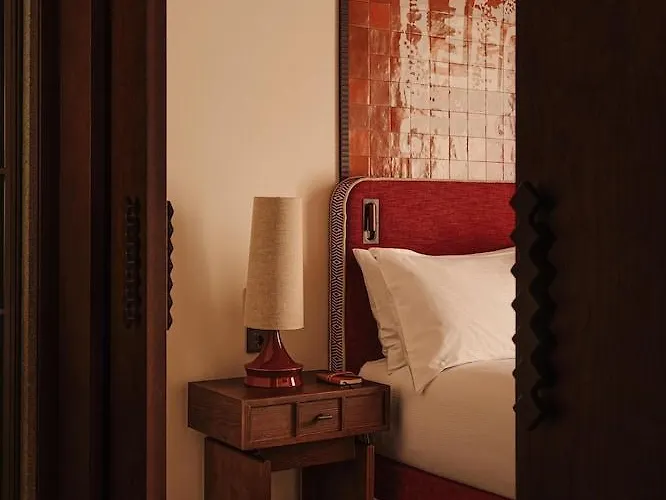 Palacio De Godoy Caceres, Curio Collection By Hilton Szálloda 5*